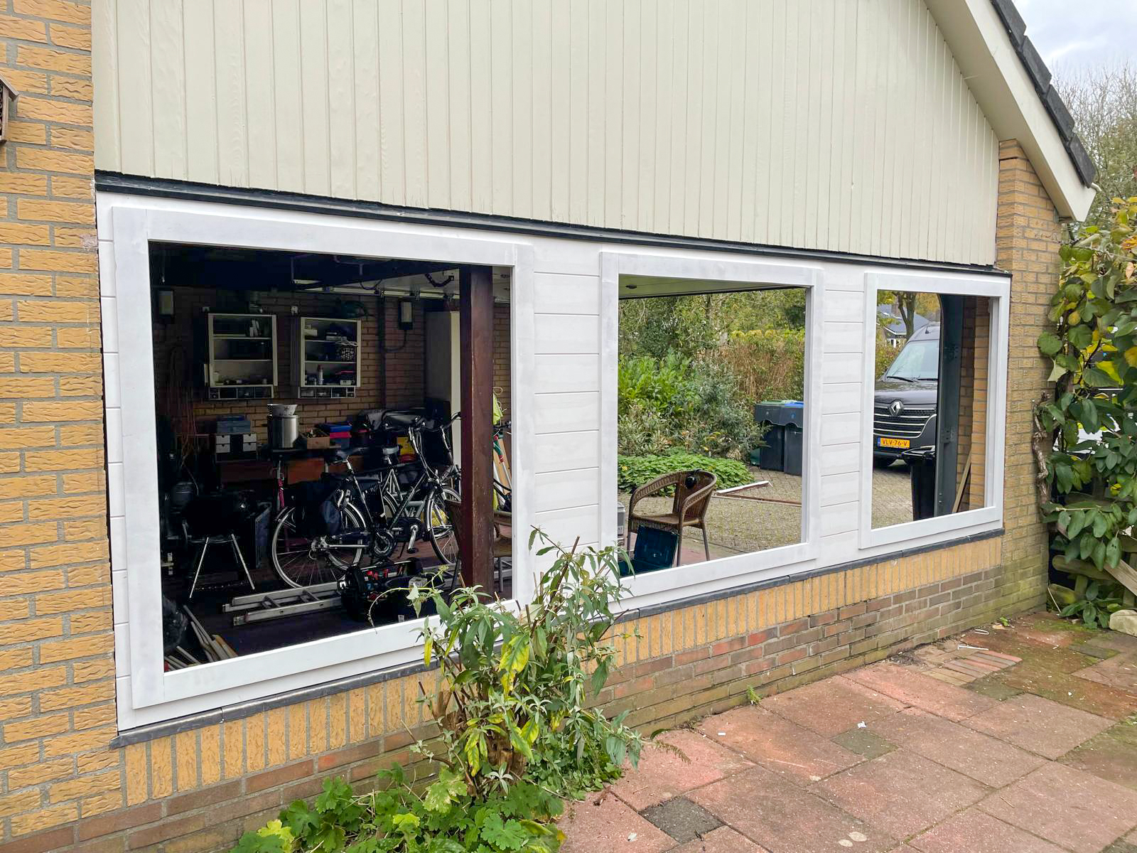 Houten kozijn met isolatieglas HR++